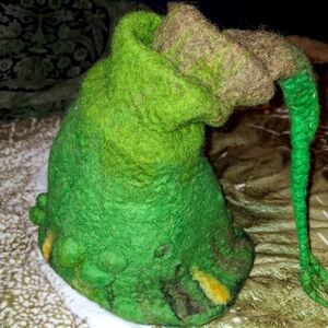 Handcrafted Green Felt Hat